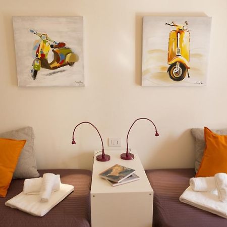 Fiera Monterosa 11 Apartment Milaan Kamer foto