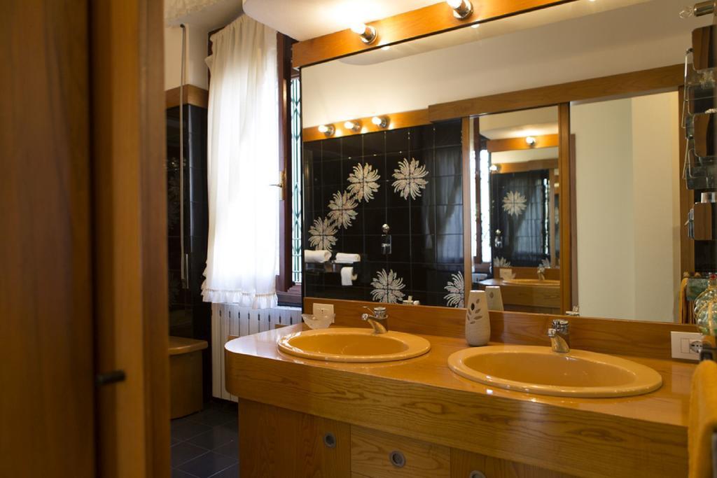Fiera Monterosa 11 Apartment Milaan Kamer foto
