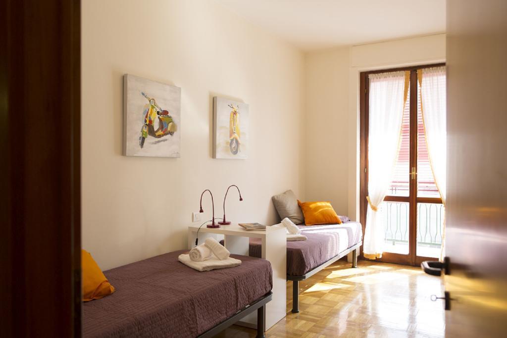 Fiera Monterosa 11 Apartment Milaan Kamer foto